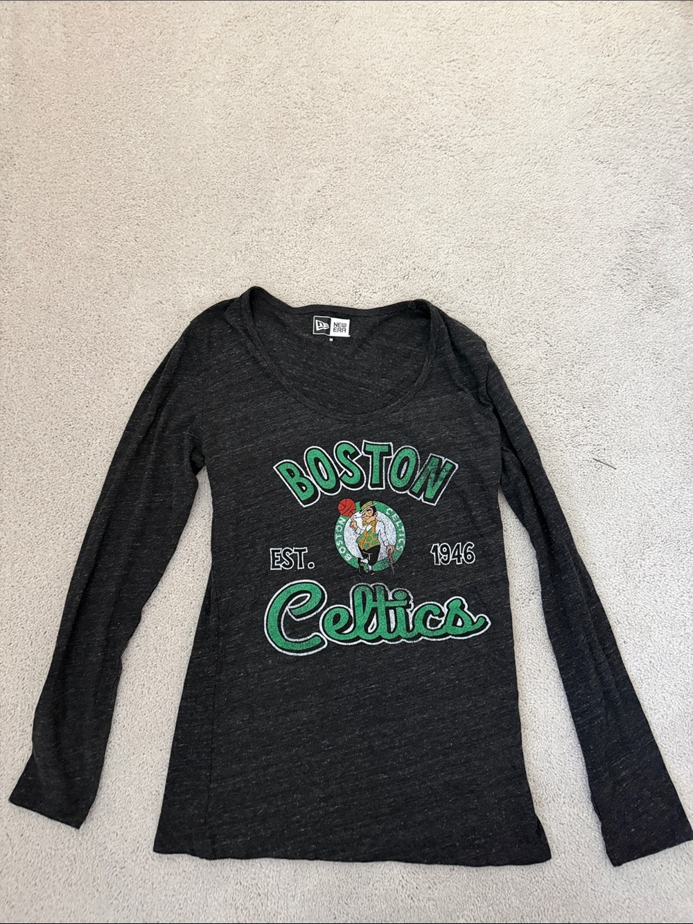 New Era Black Boston Celtics Graphic Long Sleeve